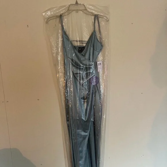 Windsor Satin Prom Dress in Soft Seafoam Green - Picture 6 of 7